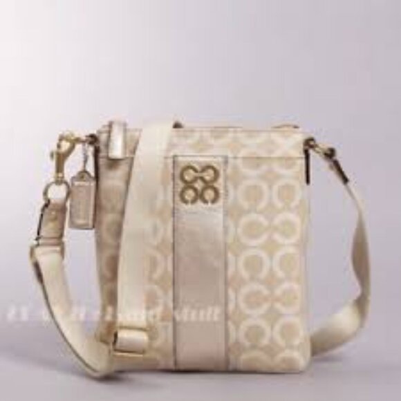 Coach Julia Opt Art Swingpack Bag - Picture 1 of 7